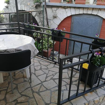 Apartamento Centar Njivice Exterior foto