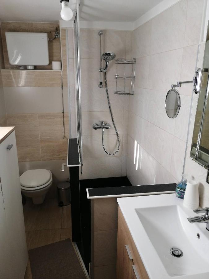 Apartamento Centar Njivice Exterior foto